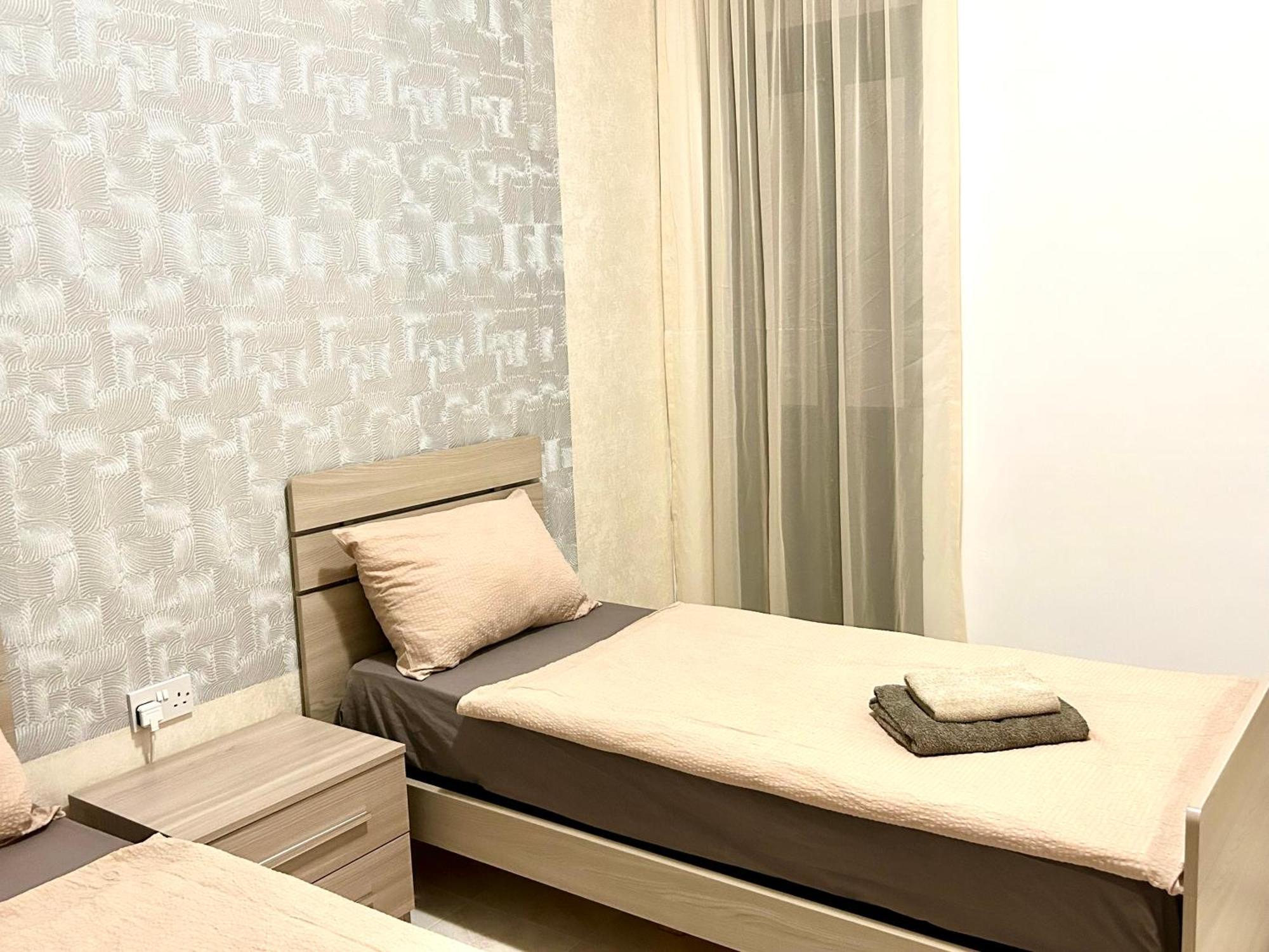 Arzella Apartments Xlendi Stylish Stay Near Beach Local Eats Екстер'єр фото
